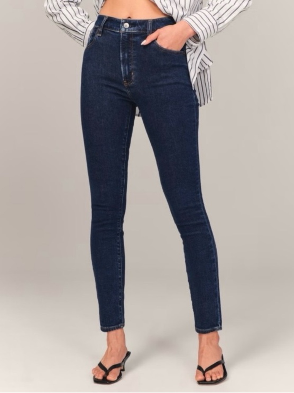 Abercrombie & Fitch High Rise Super Skinny Blue Jeans Size 8 W 29"